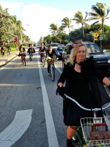 998805 251087205039520 450059412 n