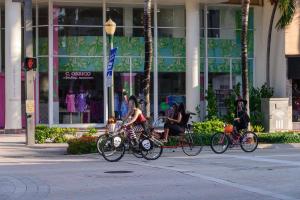 905535 10207358947599157 1522085599100888178 o