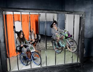 tn7 witches-breaking-out-of-jail